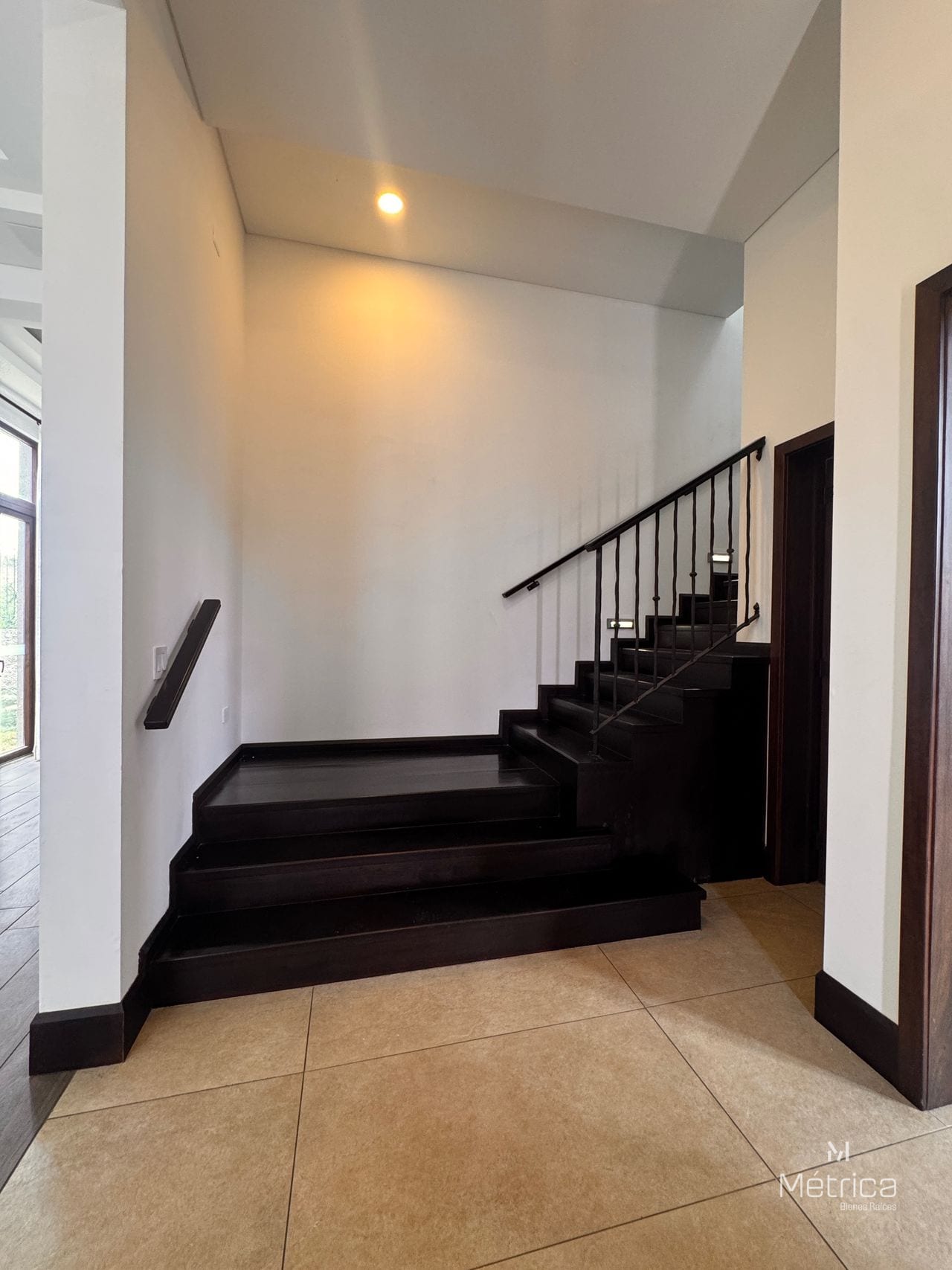 Exclusiva casa en Ramblas de Cayala en Renta — Casa en Alquiler en Ramblas de Cayalá, Zona 16, Guatemala, Ciudad — foto 7 de 17