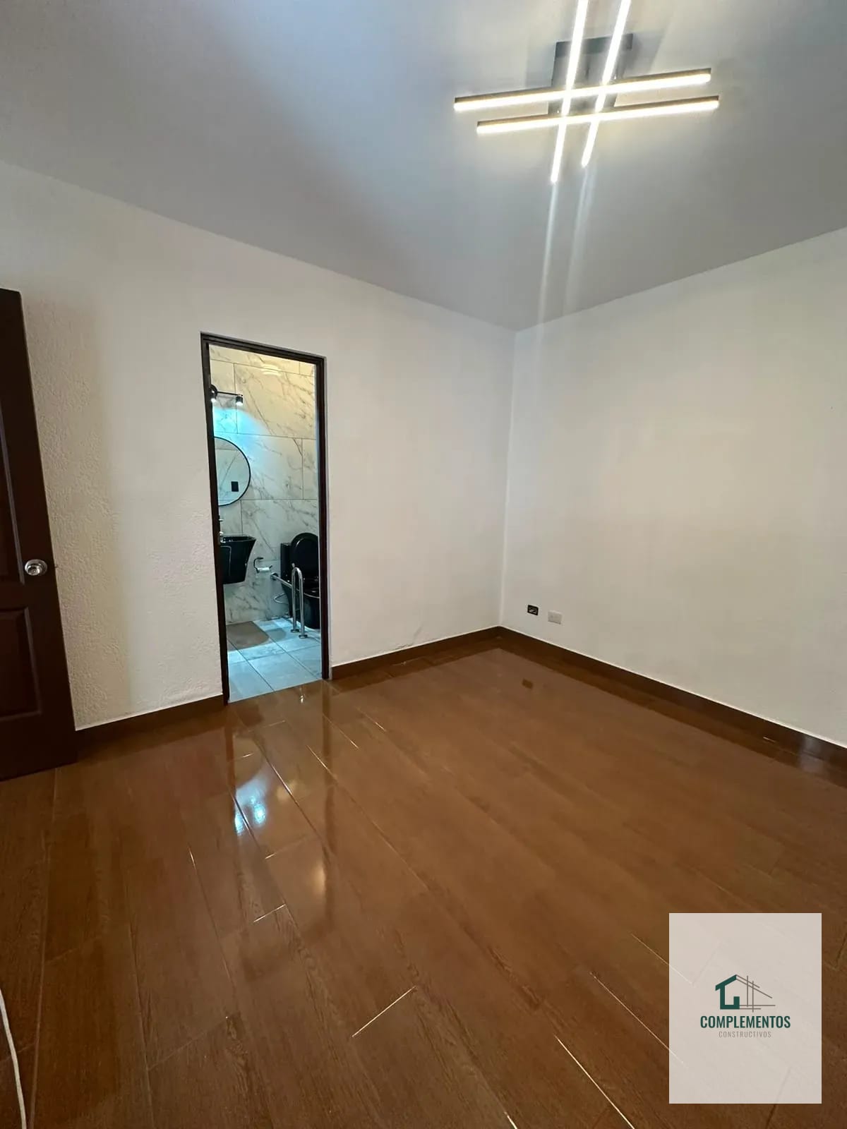 Residenciales Los Palos Verdes 1, Casa en venta San Cristobal zona 8 de Mixco. — Casa en Venta en Zona 8 Mixco, Guatemala, Ciudad — foto 4 de 9