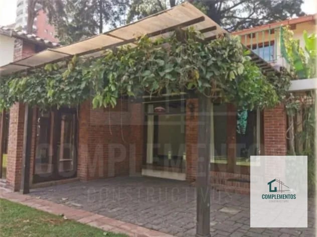 Colonia Navarra, Casa en Renta zona 14, 3hab. 684 m² — Casa en Alquiler en Zona 14, Guatemala, Ciudad — foto 5 de 9