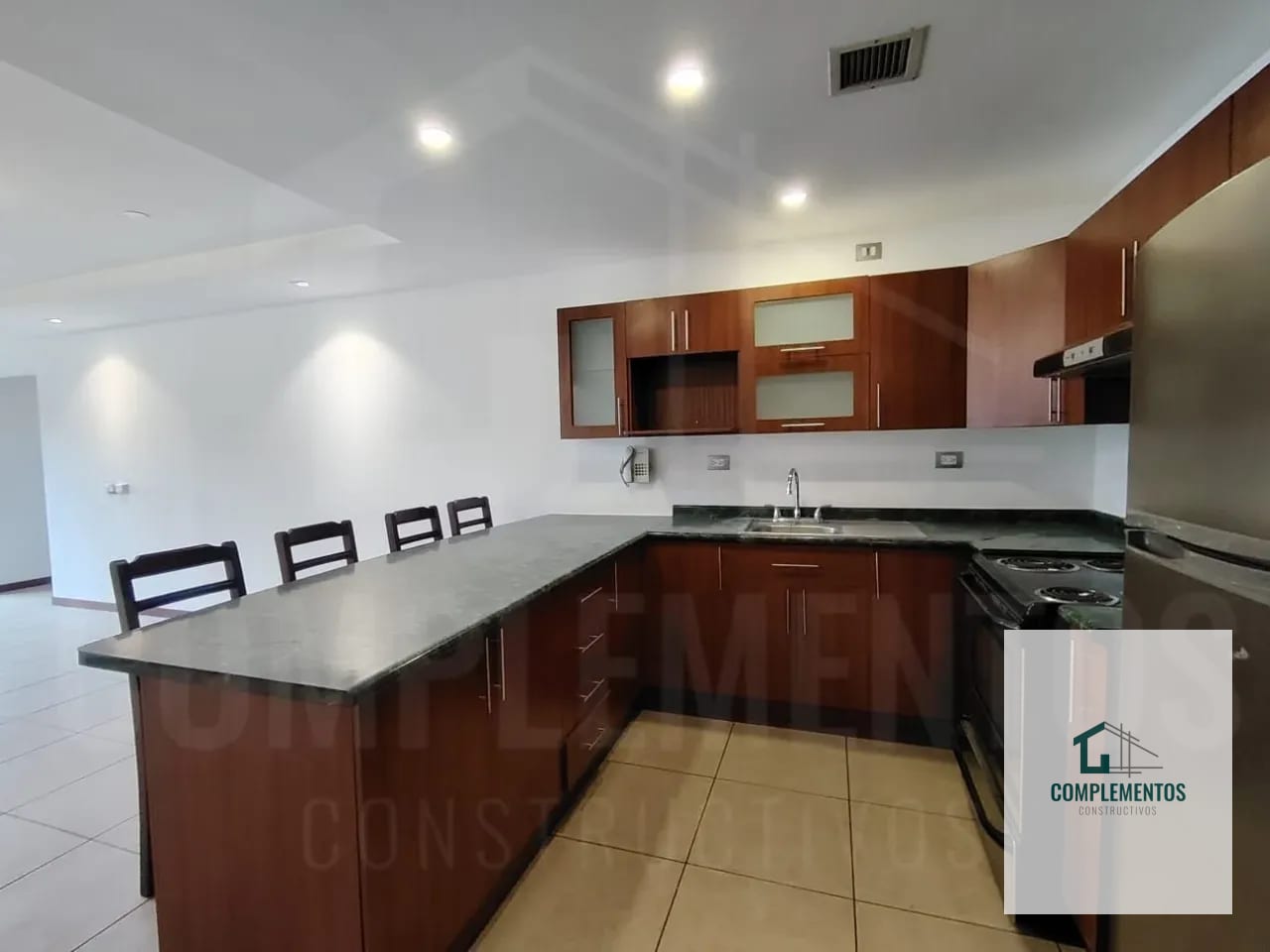 Alandra, Apartamento en Venta zona 10, 2 hab. 136m² — Apartamento en Venta en Zona 10, Guatemala, Ciudad — foto 2 de 10