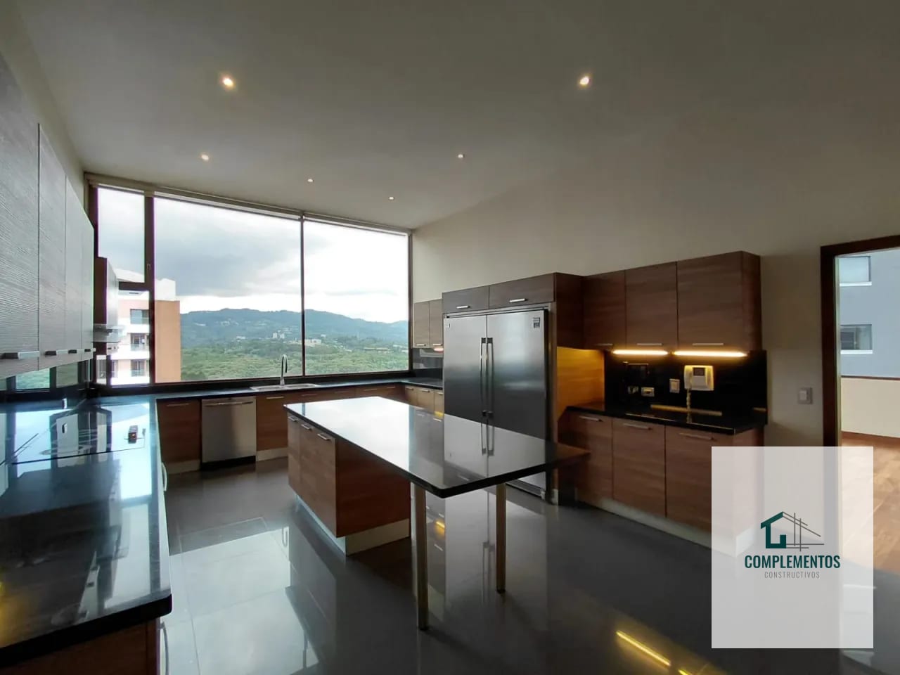 Matisse II, Apartamento en Renta en zona 14, 4hab. 585m² — Apartamento en Alquiler en Matisse, Zona 14, Guatemala, Ciudad — foto 1 de 11