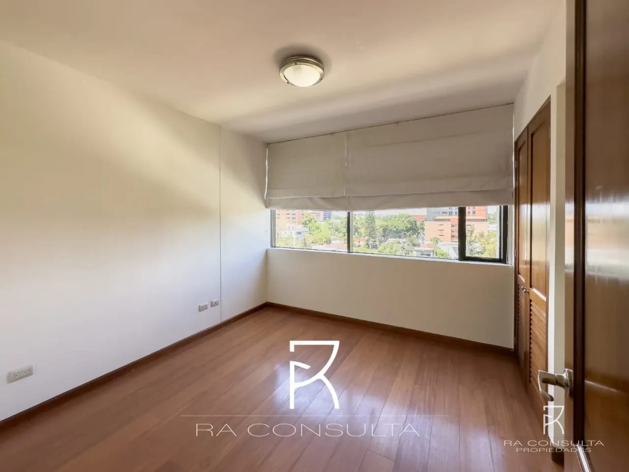 Apartamento en Venta Torre del Valle Zona 10 — Apartamento en Venta en Torre Del Valle, Zona 10, Guatemala, Ciudad — foto 8 de 8
