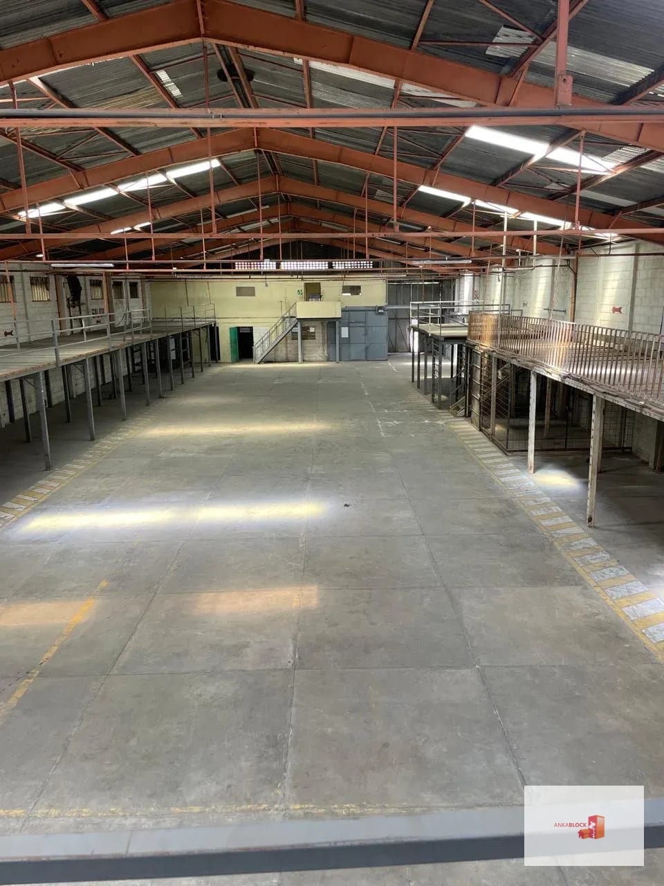 2,500+ Bodega en Punto Comercial Blv El Naranjo — Bodega / Ofibodega en Alquiler en Zona 4 Mixco, Guatemala, Ciudad — foto 2 de 16