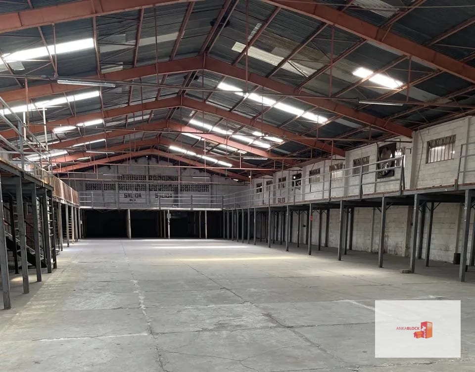 Sobre Blv El Naranjo y Blv San Nicolas — Bodega / Ofibodega en Alquiler en Zona 4 Mixco, Guatemala, Ciudad — foto 3 de 13