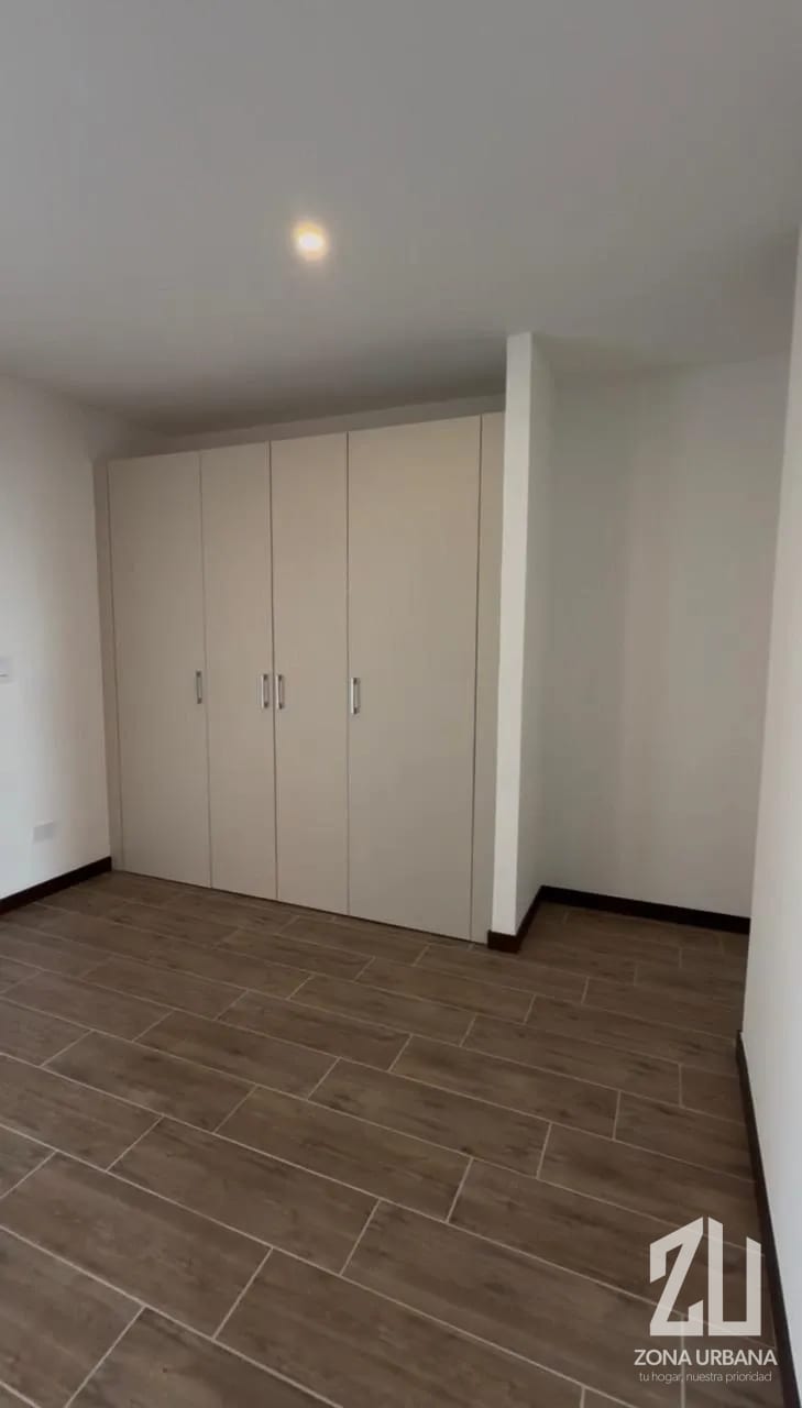Apartamento en Renta en Torre Ferrán – Zona 14 — Apartamento en Alquiler en Zona 14, Guatemala, Ciudad — foto 2 de 7