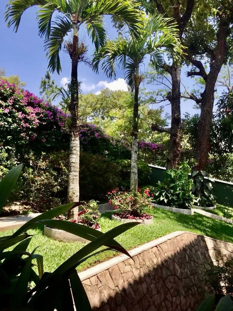 VENDO AMPLIA CASA EN ELGIN II ZONA 13 +1 — Casa en Venta en Elgin, Zona 13, Guatemala, Ciudad — foto 4 de 17