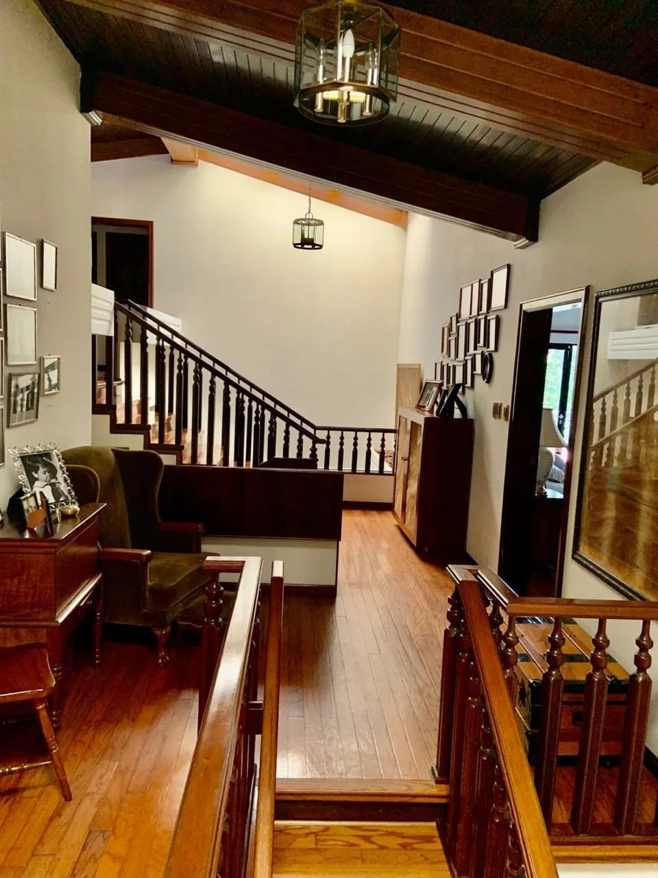 VENDO AMPLIA CASA EN ELGIN II ZONA 13 +1 — Casa en Venta en Elgin, Zona 13, Guatemala, Ciudad — foto 8 de 17
