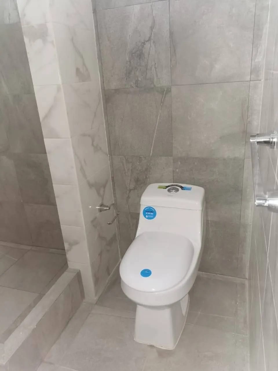 APARTAMENTO AMUEBLADO EN ALQUILER EN LA MONTAÑA ZONA 16 — Apartamento en Alquiler en La Montaña, Zona 16, Guatemala, Ciudad — foto 6 de 10