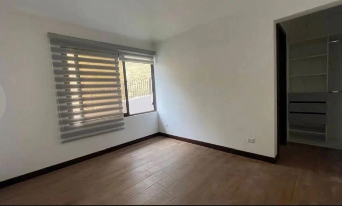 CASA EN ALQUILER EN LOMAS DE SAN ISIDRO ZONA 16 - Image 5