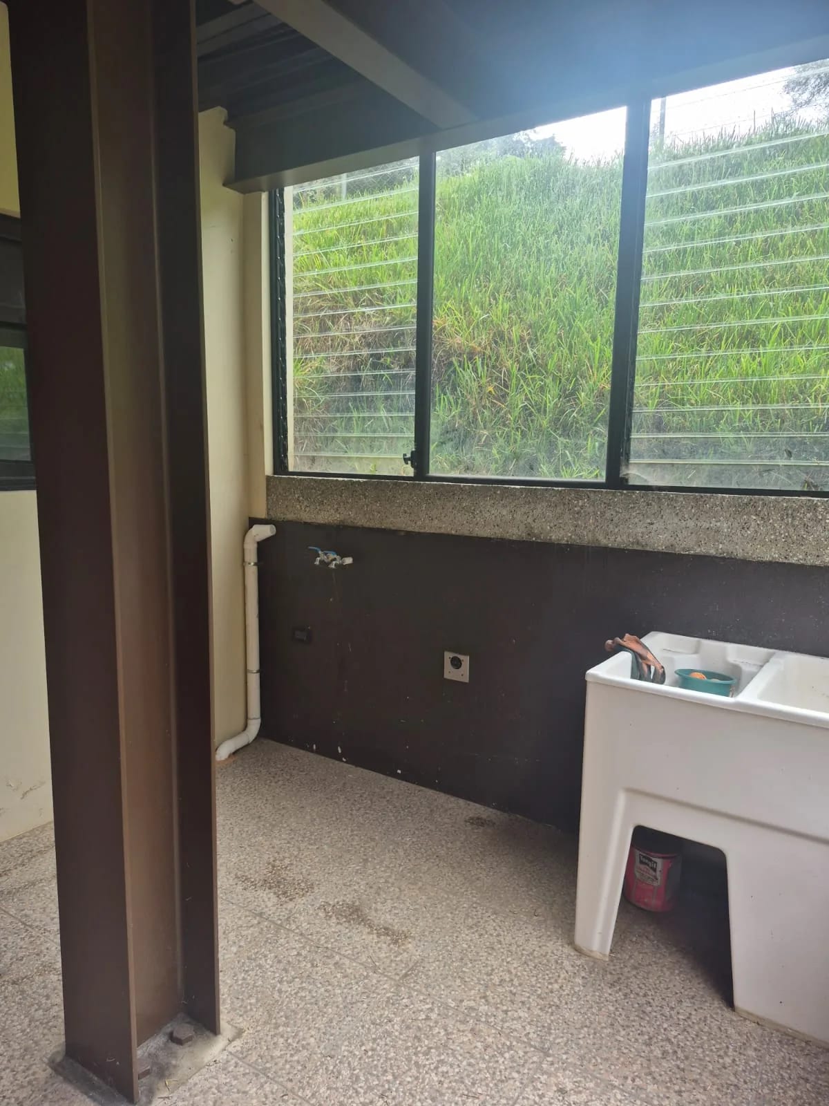 Lindísima Casa en Venta para Estrenar Rodeada de Árboles y Naturaleza — Casa en Venta en San Antonio, Carretera a El Salvador, Guatemala, Ciudad — foto 8 de 16