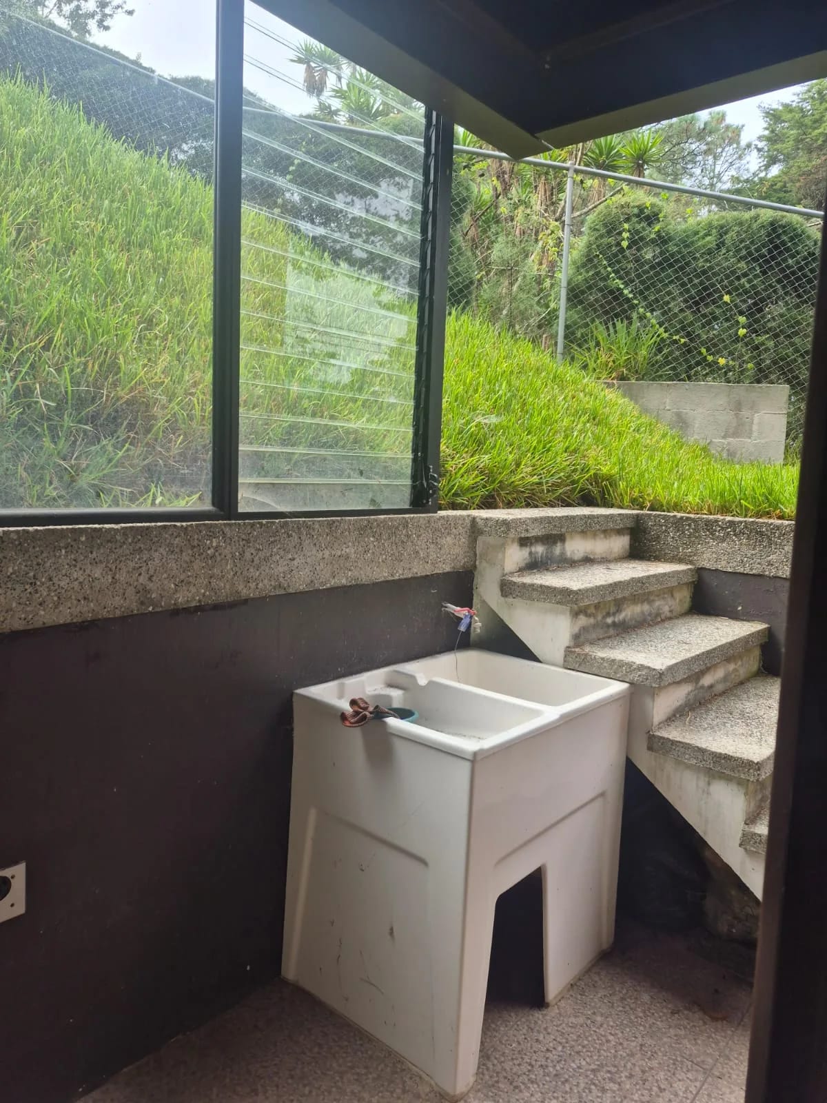 Lindísima Casa en Venta para Estrenar Rodeada de Árboles y Naturaleza — Casa en Venta en San Antonio, Carretera a El Salvador, Guatemala, Ciudad — foto 7 de 16