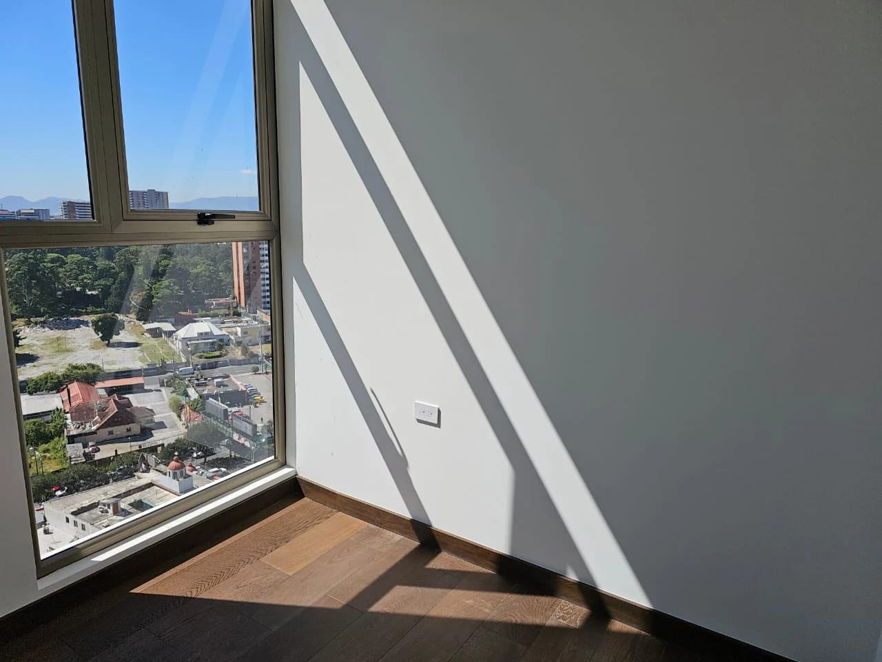 Apartamento en Venta Edificio Atarah Zona 10 para Estrenar — Apartamento en Venta en Atarah, Zona 10, Guatemala, Ciudad — foto 5 de 16