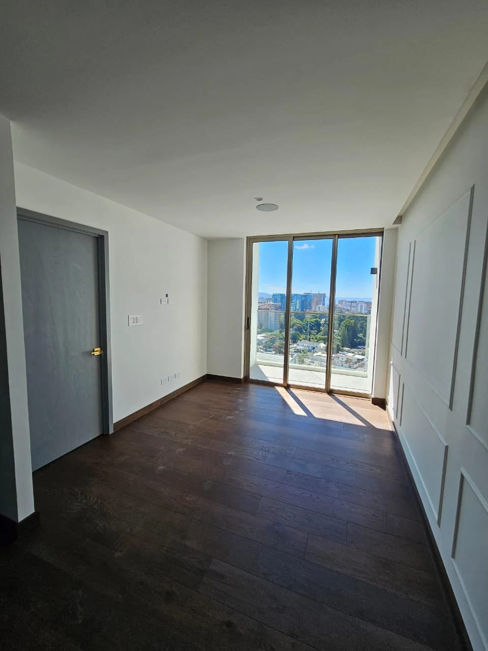 Apartamento en Venta Edificio Atarah Zona 10 para Estrenar — Apartamento en Venta en Atarah, Zona 10, Guatemala, Ciudad — foto 1 de 16