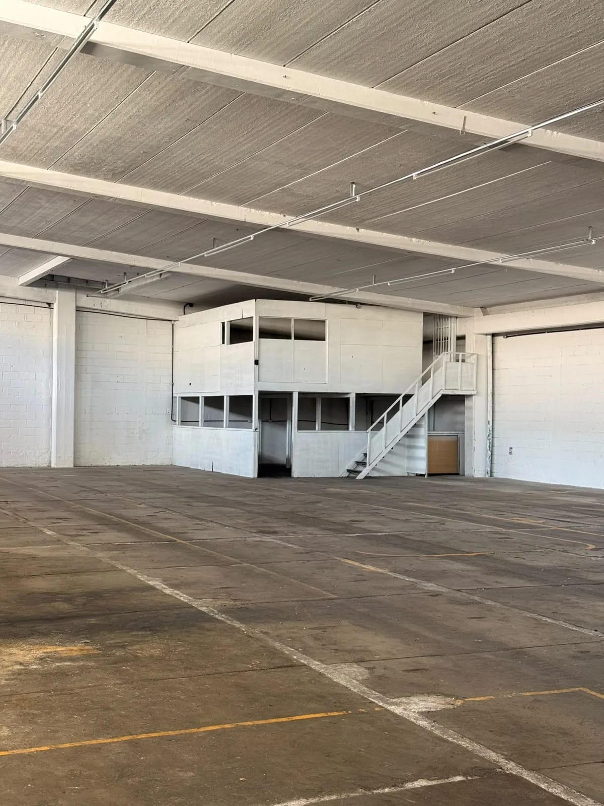 3 Amplias Bodegas en Alquiler a Media Cuadra de la Petapa desde $9,900 — Bodega / Ofibodega en Alquiler en Zona 12, Guatemala, Ciudad — foto 13 de 17