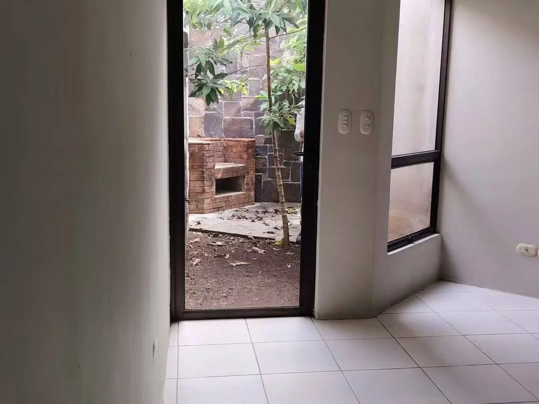 Casa en Venta | Condominio los Manantiales + 1 — Casa en Venta en San José Pinula, Guatemala, Ciudad — foto 10 de 12