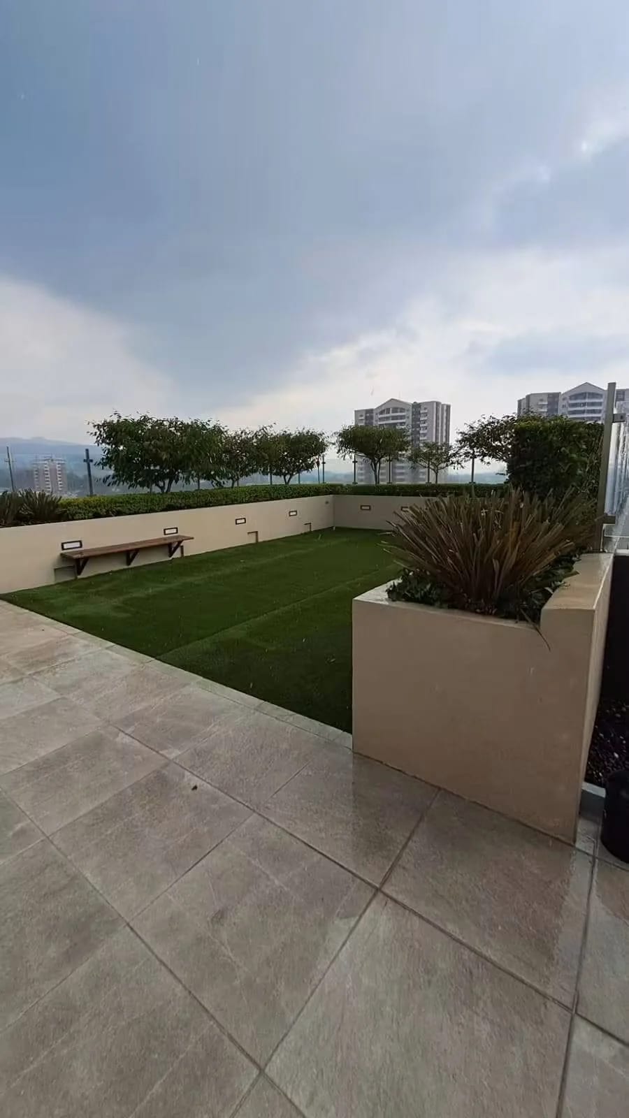 Apartamento en Renta Zona 15 Vh II Edificio Avenik — Apartamento en Alquiler en Avenik, Zona 15, Guatemala, Ciudad — foto 14 de 17