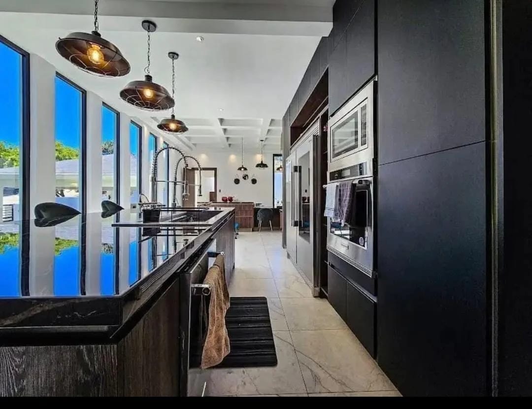 Casa en Venta en Residenciales el Sausalito KM 18.5 a Fraijanes — Casa en Venta en Sausalito, Carretera a El Salvador, Guatemala, Ciudad — foto 2 de 11