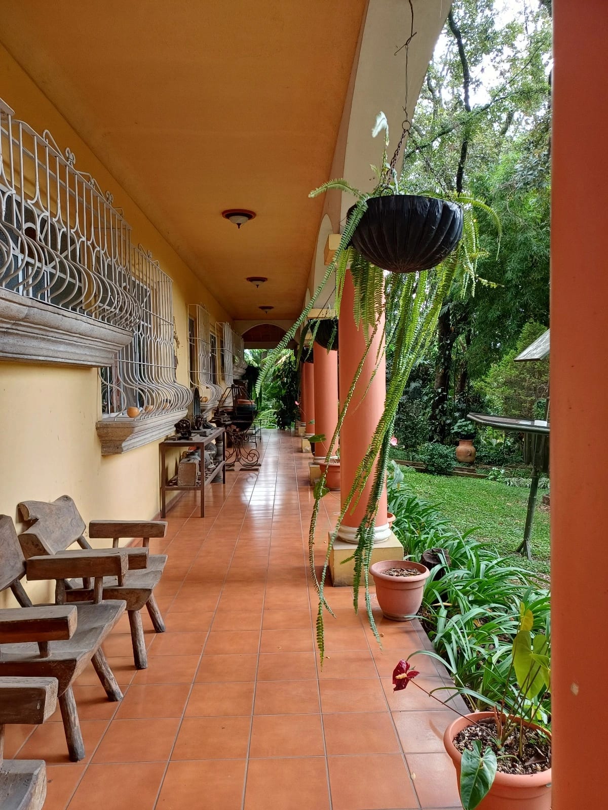 Para Eventos Amplia Casa en Alquiler en el KM. 19.5 a San Lucas — Casa en Alquiler en Zona 1 Mixco, Guatemala, Ciudad — foto 4 de 17