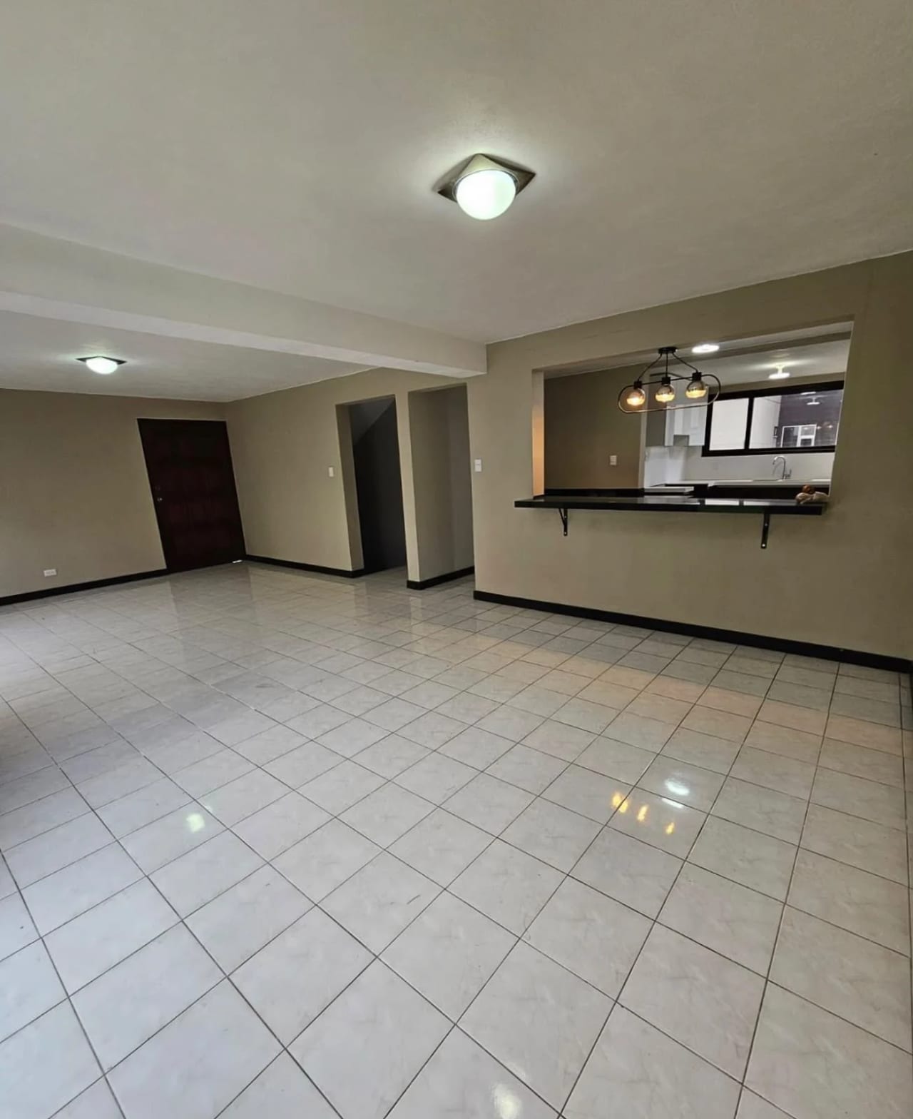 Townhouse en Venta o Alquiler – en Vh 2 Zona 15 + 1 — Apartamento en Venta en Vista Hermosa II, Zona 15, Guatemala, Ciudad — foto 6 de 9