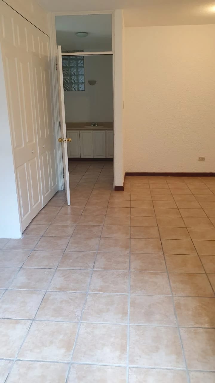 Alquilo Apartamento Adelante del Trébol de Vh en el KM 8.5 +1 — Apartamento en Alquiler en Maderos II, Carretera a El Salvador, Guatemala, Ciudad — foto 14 de 17