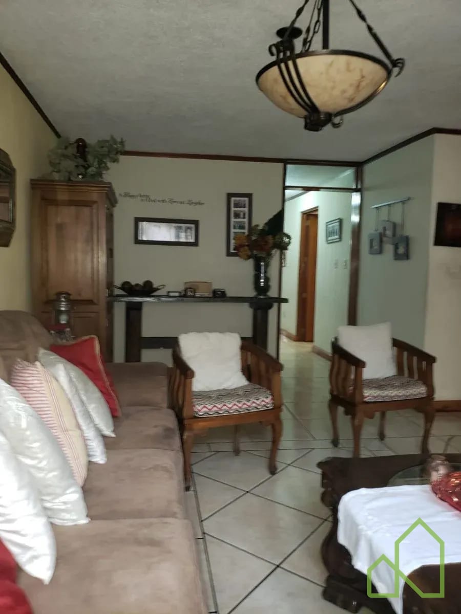 Casa en Venta en zona 11 — Casa en Venta en Zona 11, Guatemala, Ciudad — foto 3 de 9
