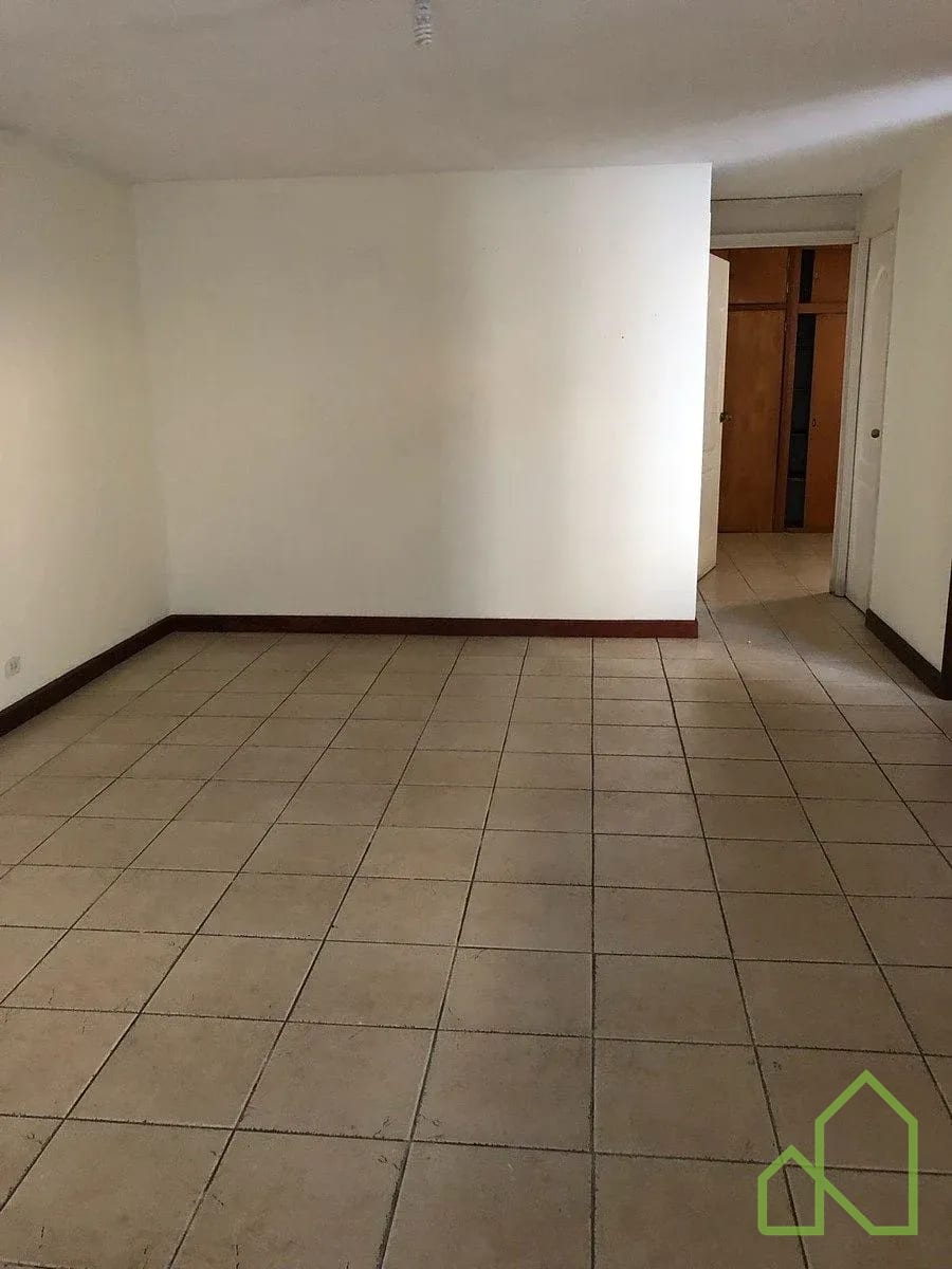 Casa de 1 nivel en Venta en Valles de San Cristóbal — Casa en Venta en Zona 8 Mixco, Guatemala, Ciudad — foto 3 de 9
