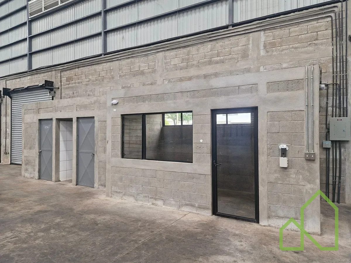 Bodega 2,520m2 en Alquiler en Tecnopark, Km.67.5 carretera a Taxisco — Bodega / Ofibodega en Alquiler en Taxisco, Santa Rosa — foto 4 de 6