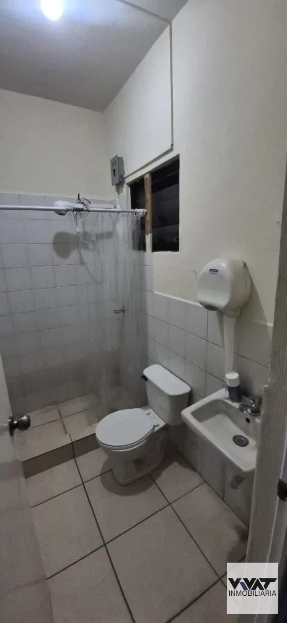 Ofibodega en Renta en San Sebastian, El Naranjo , zona 4 de Mixco — Bodega / Ofibodega en Alquiler en Condado Naranjo, Zona 4 Mixco, Guatemala, Ciudad — foto 3 de 11