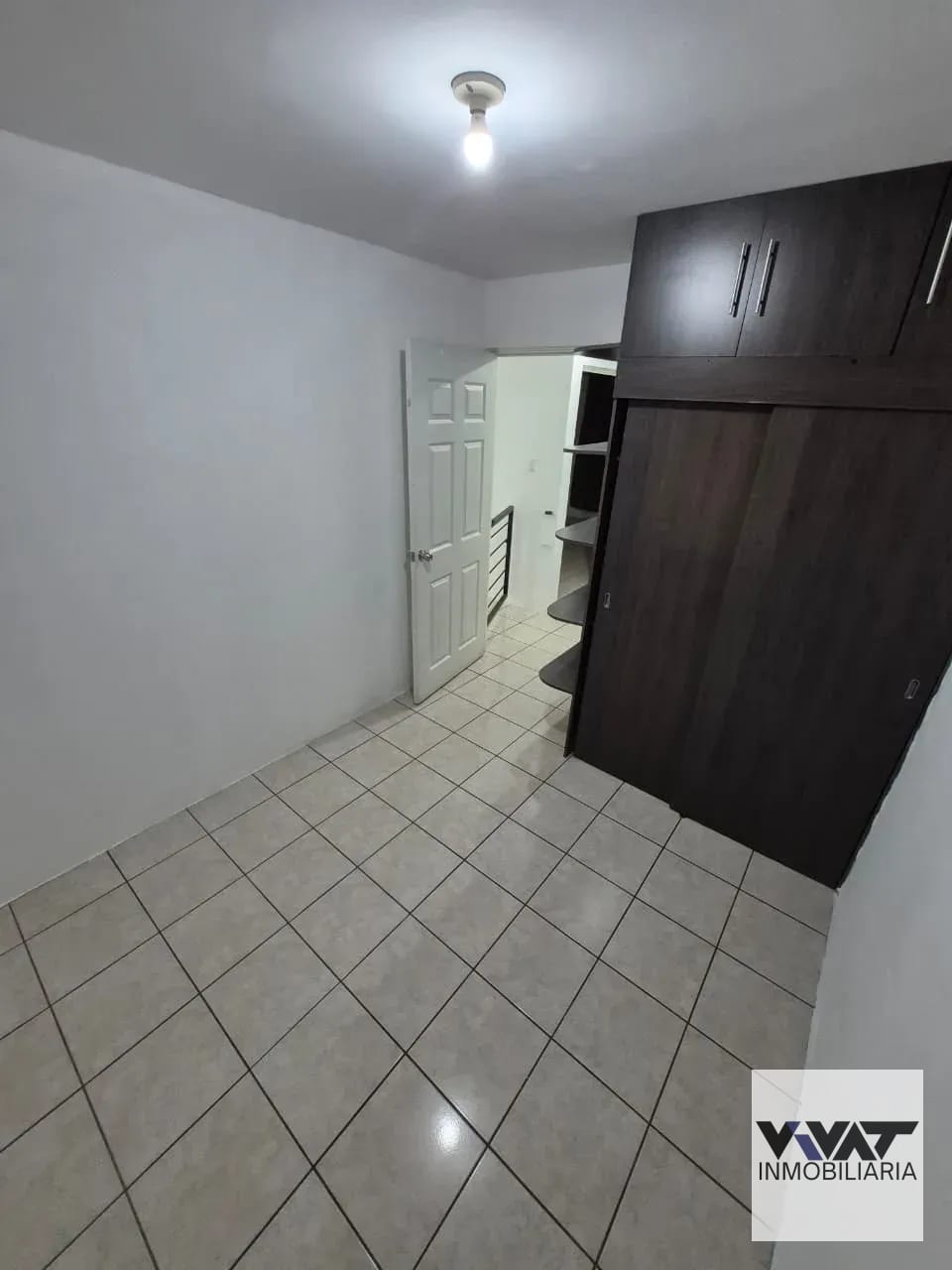Casa en Renta en Condominio Villas Calá — Casa en Alquiler en Villas Cala, Santa Catarina Pinula, Guatemala, Ciudad — foto 7 de 12
