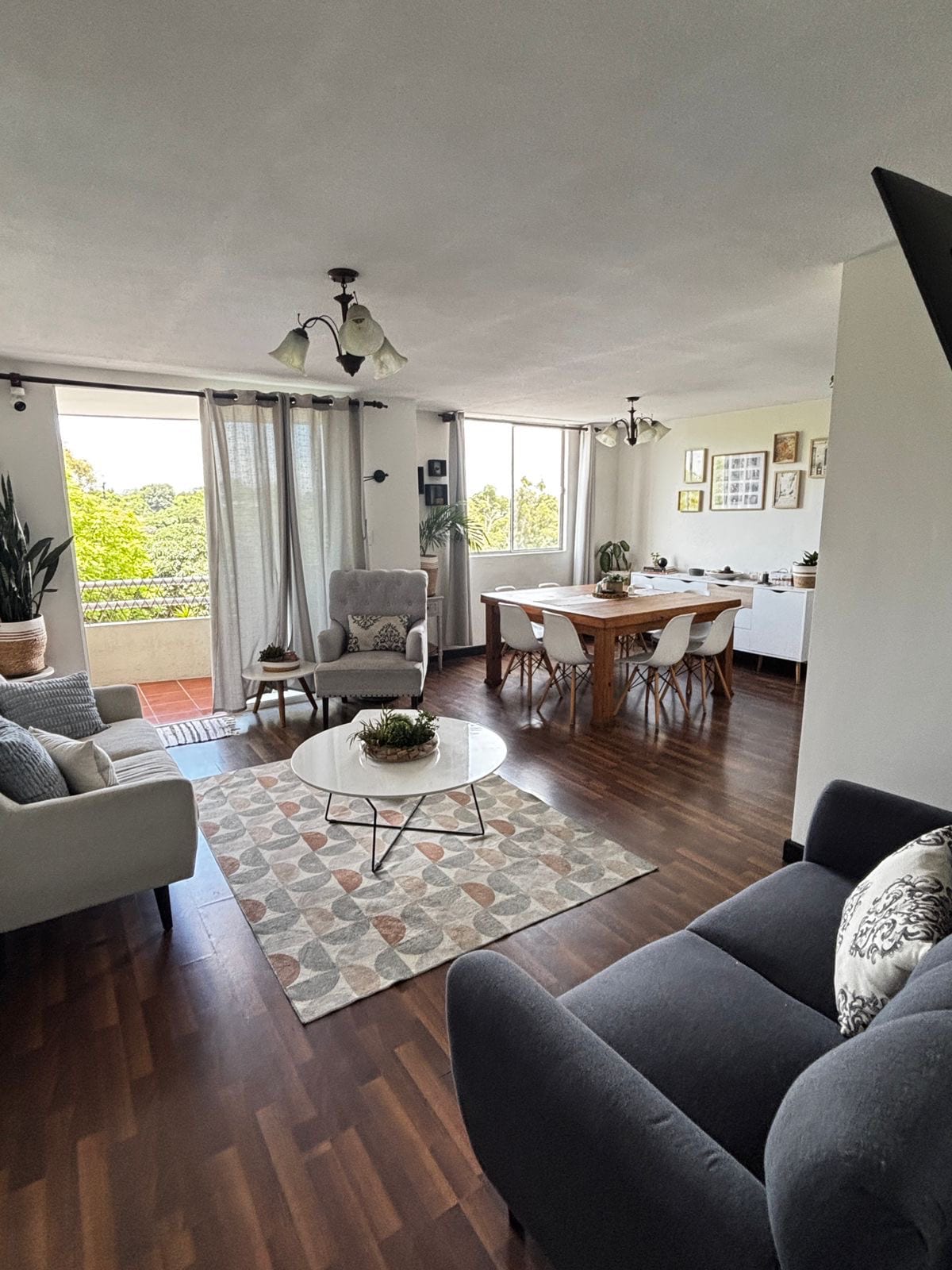 Apartamento en Renta cañadas de Mariscal zona 11 — Apartamento en Alquiler en Cañadas del Mariscal, Zona 11, Guatemala, Ciudad — foto 1 de 12
