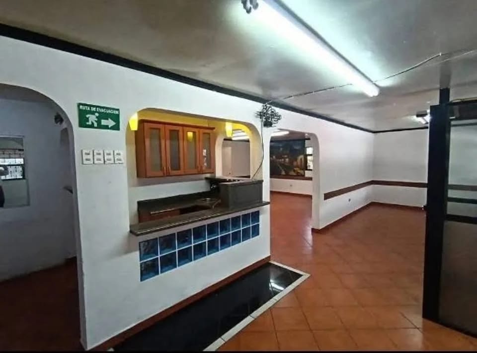 PROPIEDAD COMERCIAL EN VENTA EN MILPAS ALTAS FRENTE CC EL PARADOR — Local en Venta en Magdalena Milpas Altas, Sacatepéquez — foto 4 de 7