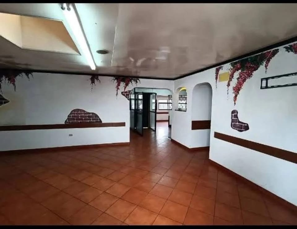 PROPIEDAD COMERCIAL EN VENTA EN MILPAS ALTAS FRENTE CC EL PARADOR — Local en Venta en Magdalena Milpas Altas, Sacatepéquez — foto 3 de 7