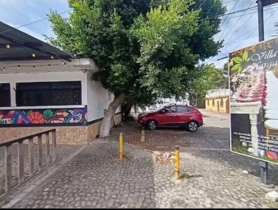 PROPIEDAD COMERCIAL EN VENTA EN MILPAS ALTAS FRENTE CC EL PARADOR — Local en Venta en Magdalena Milpas Altas, Sacatepéquez — foto 2 de 7