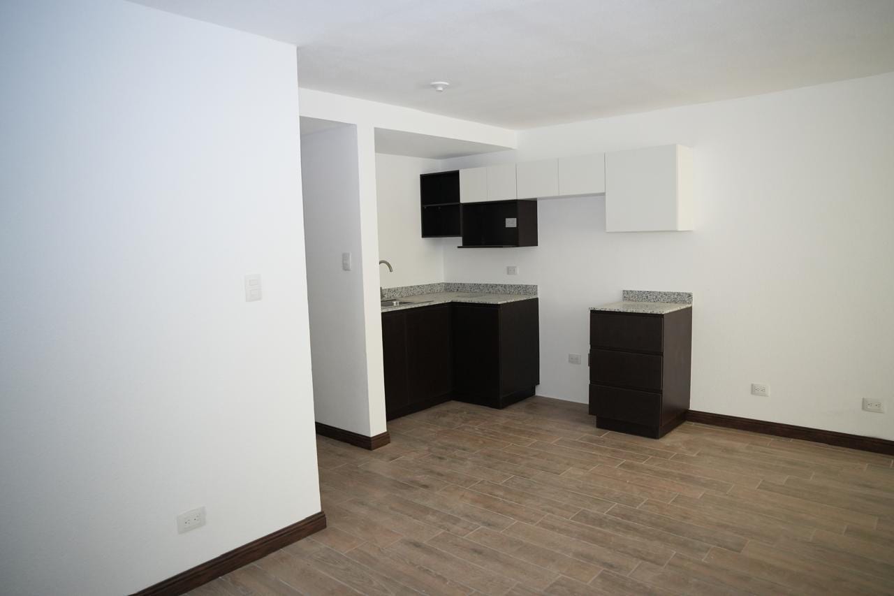Apartamento en renta primer nivel San Nicolás del Bosque — Apartamento en Alquiler en Zona 4 Mixco, Guatemala, Ciudad — foto 4 de 11