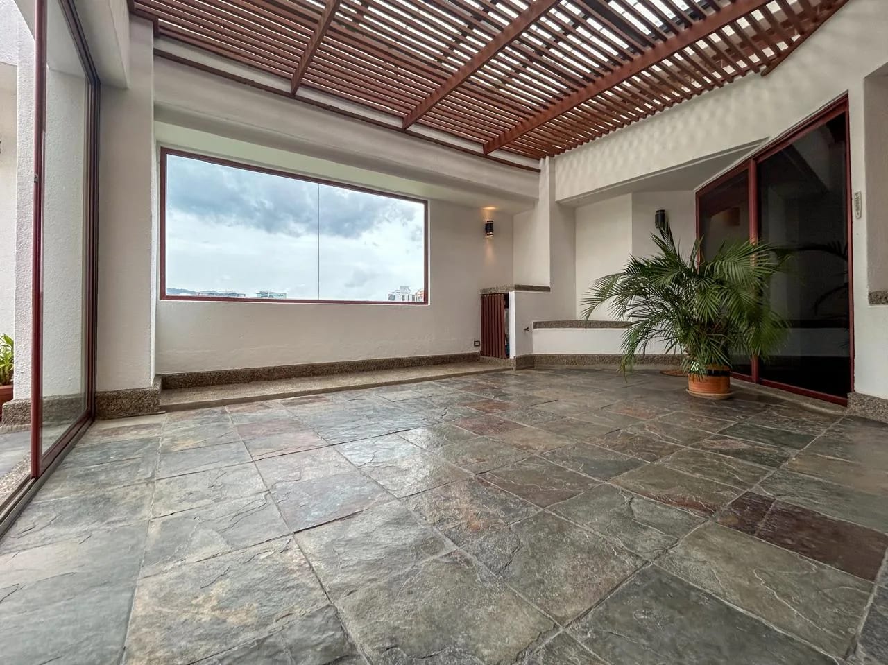 Lindo Penthouse en Venta Zona 15, Vista Hermosa 1 — Apartamento en Venta en Zona 15, Guatemala, Ciudad — foto 16 de 16