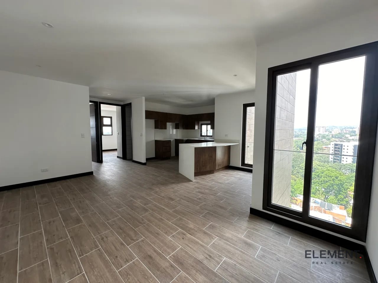 Apartamento en venta - Márques de Oakland z.10 — Apartamento en Venta en Marques de Oakland, Zona 10, Guatemala, Ciudad — foto 2 de 12