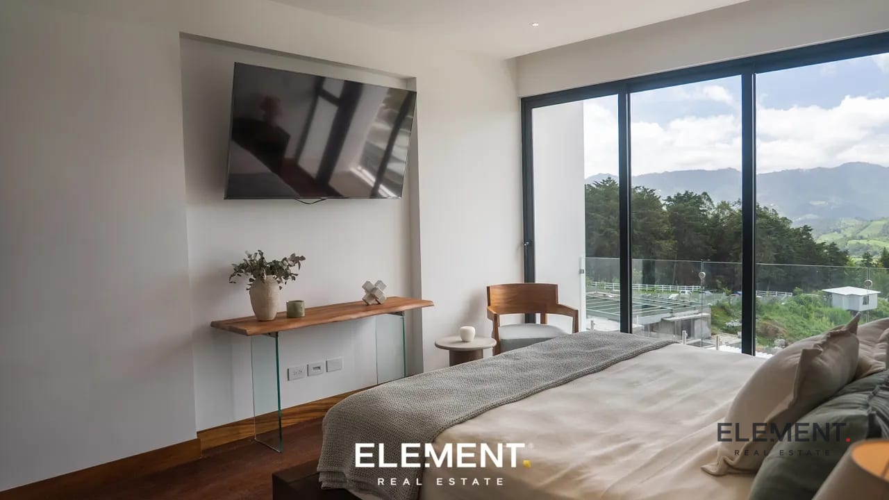 Casa en venta - El Pulté Ecuestre, Zona 16 — Casa en Venta en El Pulté Ecuestre, Zona 16, Guatemala, Ciudad — foto 11 de 13