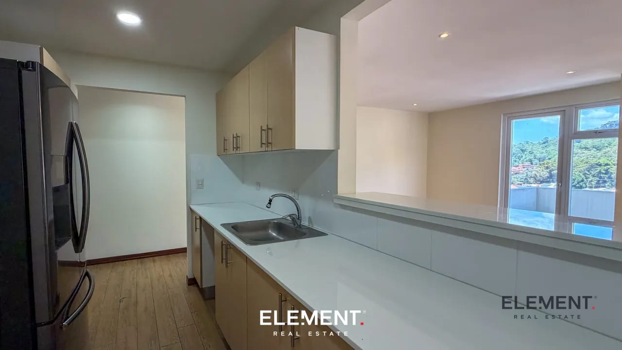 Apartamento en venta - Refugio de Alcalá Z.15 — Apartamento en Venta en El Refugio de Alcalá, Zona 15, Guatemala, Ciudad — foto 7 de 15
