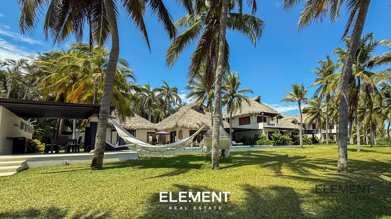 Mansión en venta - Frente al mar, Carretera a Monterrico — Casa en Venta en Monterrico, Santa Rosa — foto 1 de 16