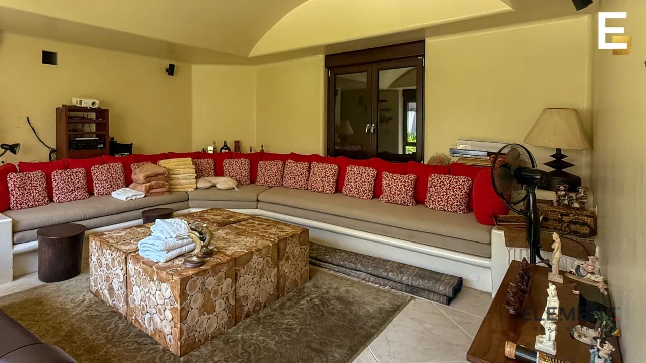 Mansión en venta - Frente al mar, Carretera a Monterrico — Casa en Venta en Monterrico, Santa Rosa — foto 2 de 16
