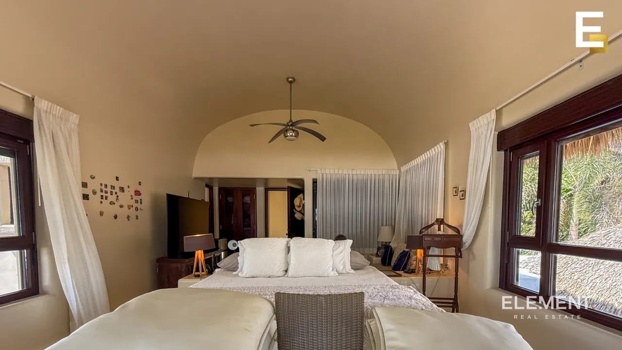 Mansión en venta - Frente al mar, Carretera a Monterrico — Casa en Venta en Monterrico, Santa Rosa — foto 3 de 16