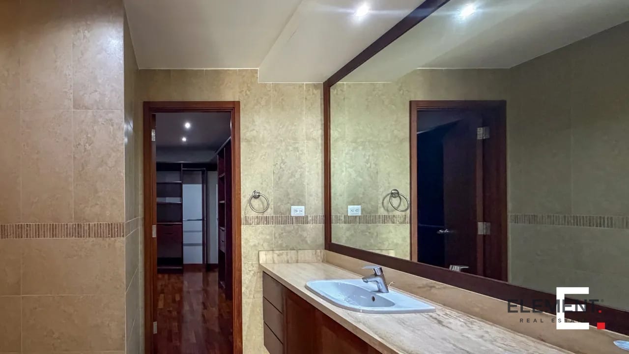 Apartamento en venta - Edificio Akoya, Zona 14 — Apartamento en Venta en Akoya, Zona 14, Guatemala, Ciudad — foto 9 de 17