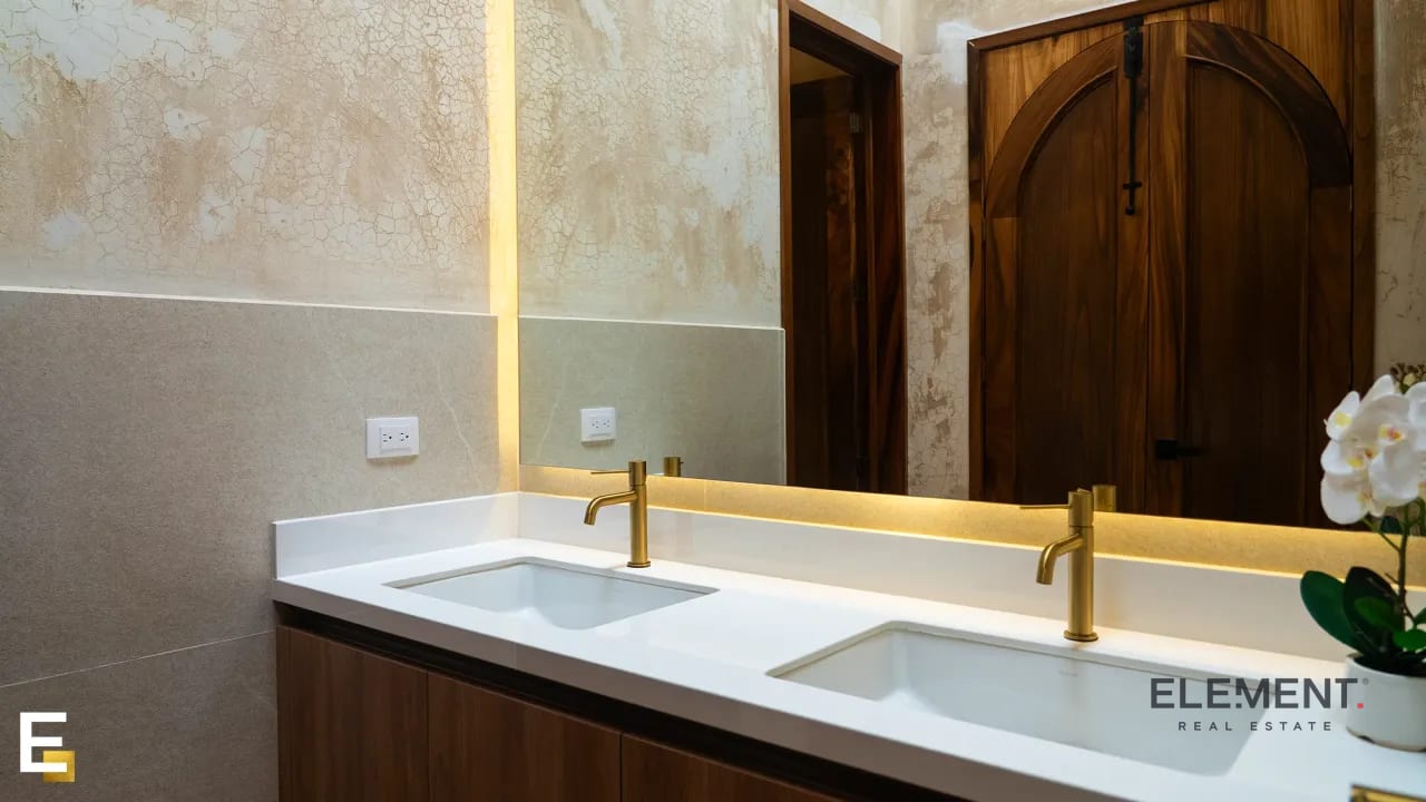 Residencia en venta - San Juan Bosco, Los Santos de Paseo Antigua — Casa en Venta en Antigua, Sacatepéquez — foto 2 de 17