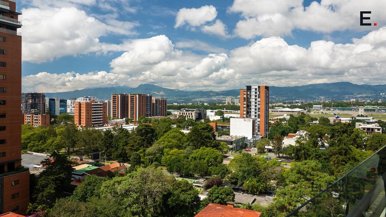 Apartamento en venta - Almeira, Zona 14 — Apartamento en Venta en Almeira, Zona 14, Guatemala, Ciudad — foto 2 de 11