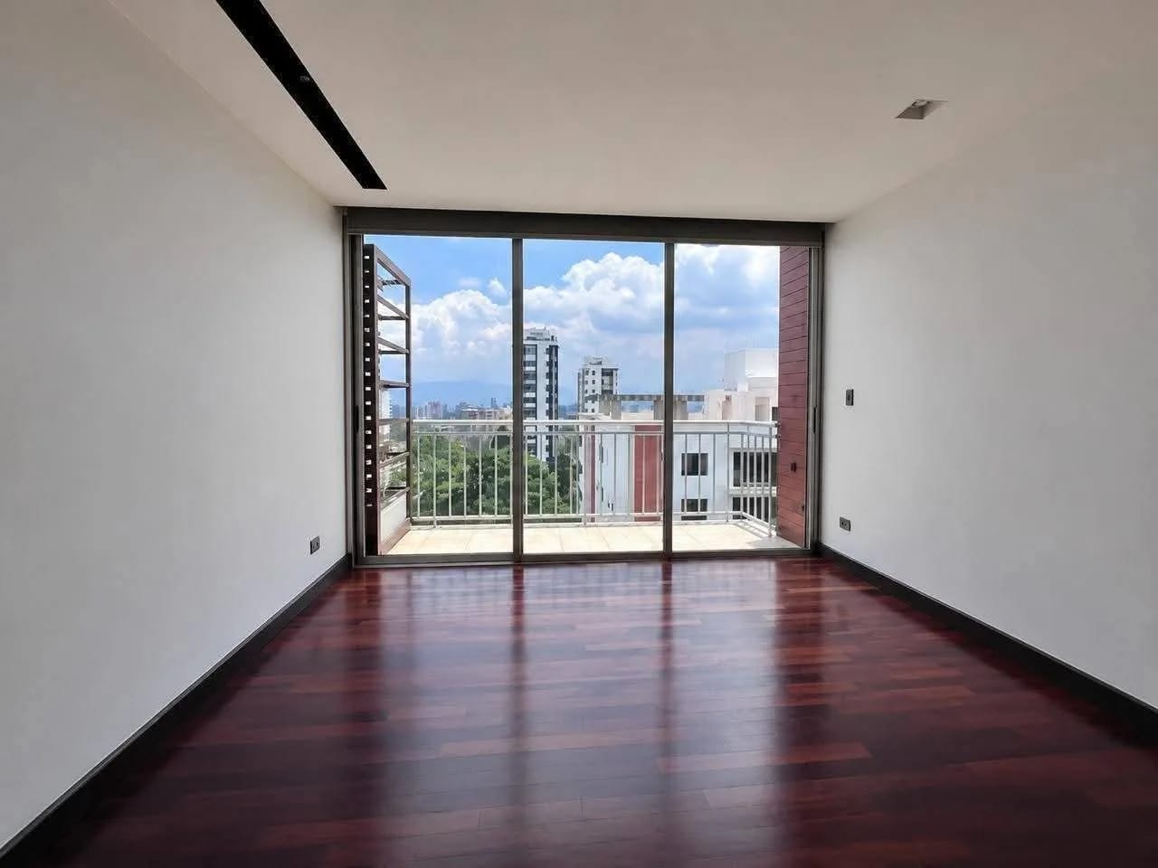 Apartamento en venta, Midori zona 15 VHI — Apartamento en Venta en Midori, Zona 15, Guatemala, Ciudad — foto 3 de 8