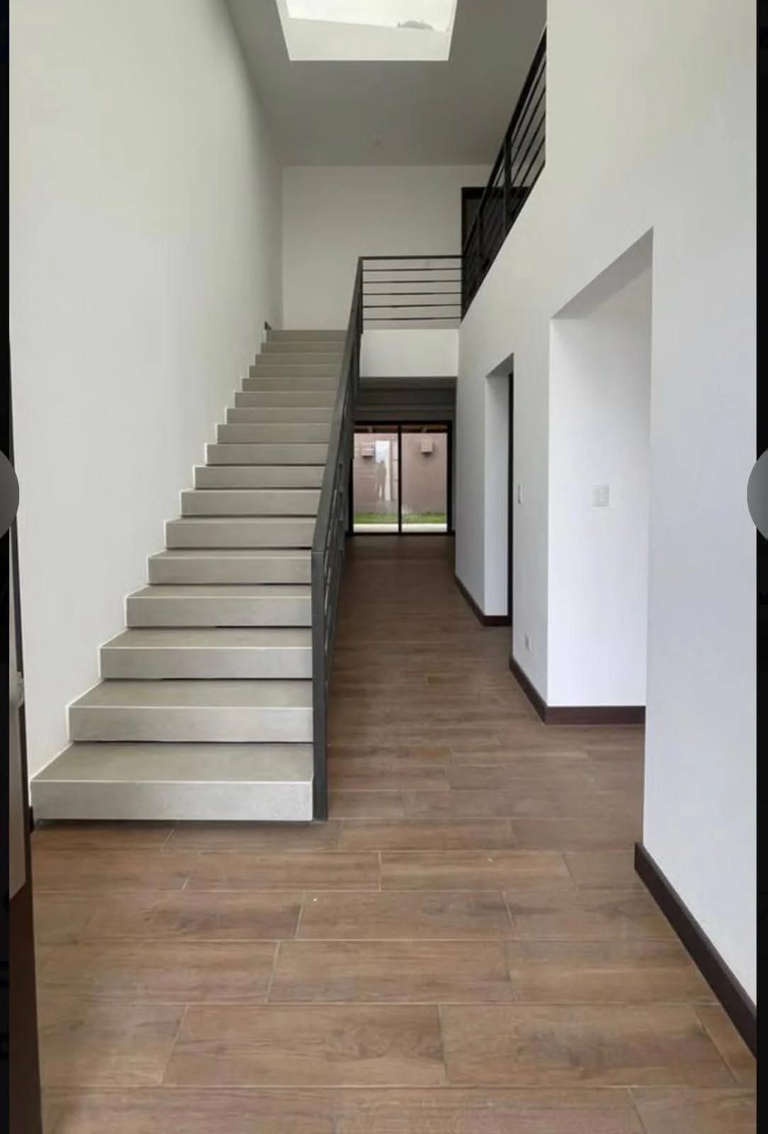 Casa en renta, Reserva II, Lomas de San Isidro — Casa en Alquiler en Lomas de San Isidro, Zona 16, Guatemala, Ciudad — foto 3 de 10