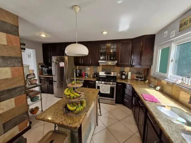 Casa en venta y renta en Kanajuyú zona 16 — Casa en Venta en Kanajuyú, Zona 16, Guatemala, Ciudad — foto 5 de 10