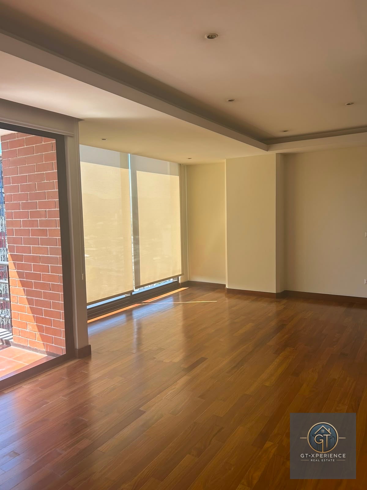 Lindo apartamento en renta en Esificio de Zona 10 — Apartamento en Alquiler en Zona 10, Guatemala, Ciudad — foto 8 de 8
