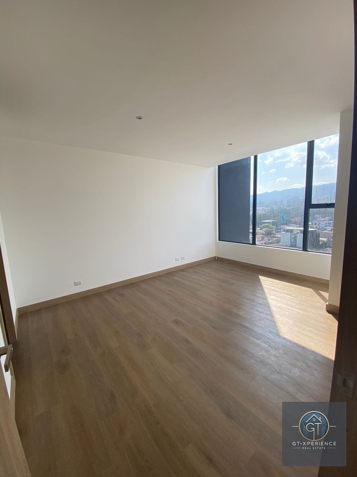 Lindo apartamento en venta en Triva zona 15 VHII — Apartamento en Venta en Trivá, Zona 15, Guatemala, Ciudad — foto 2 de 13
