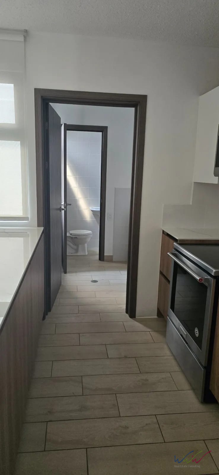 Vendo casa en El Nogal de San Isidro, Zona 16 — Casa en Venta en Zona 16, Guatemala, Ciudad — foto 5 de 14